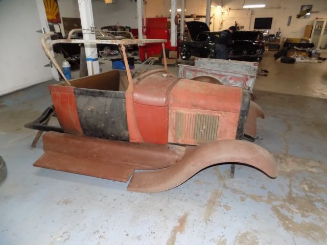 1928 Ford Model A Roadster - photo 2