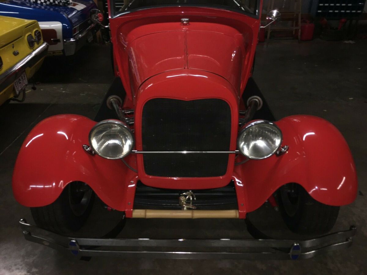 1928 Ford Model A - photo 4