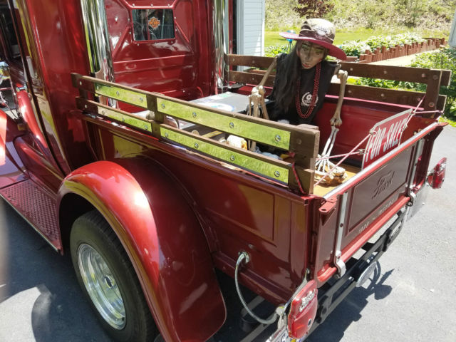 1928 Ford Model A Model A truck enclosed cab - photo 12