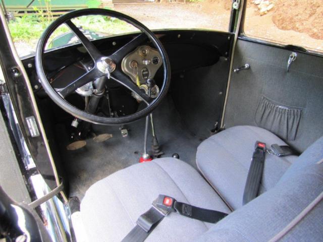 1928 Ford Model A - photo 3