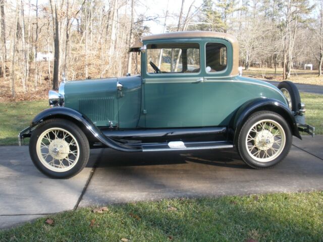 1928 Ford Model A - photo 2