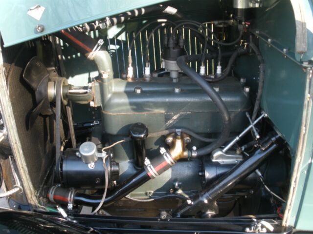 1928 Ford Model A - photo 4