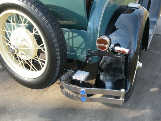 1928 Ford Model A - photo 9