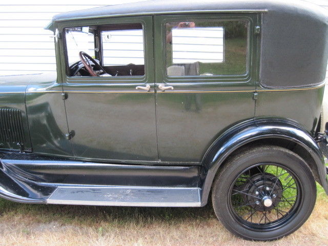 1928 Ford Model A - photo 3