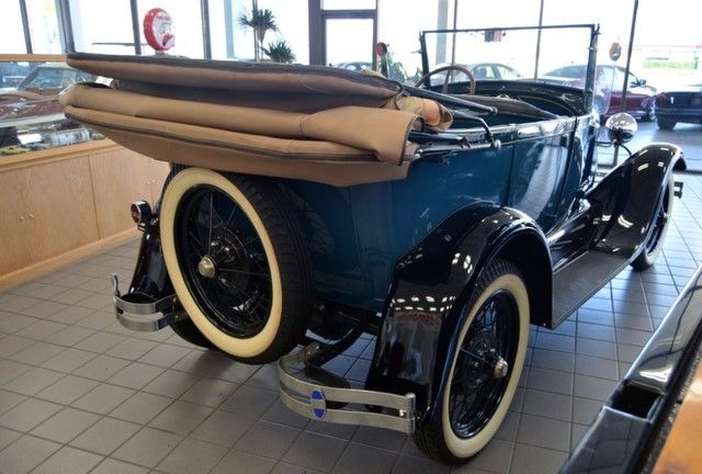 1928 Ford Model A Fordor Phaeton - photo 2