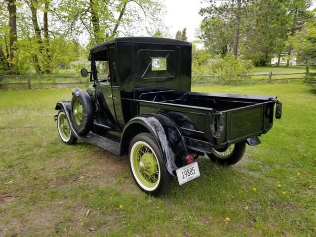 1928 Ford Model A - photo 2