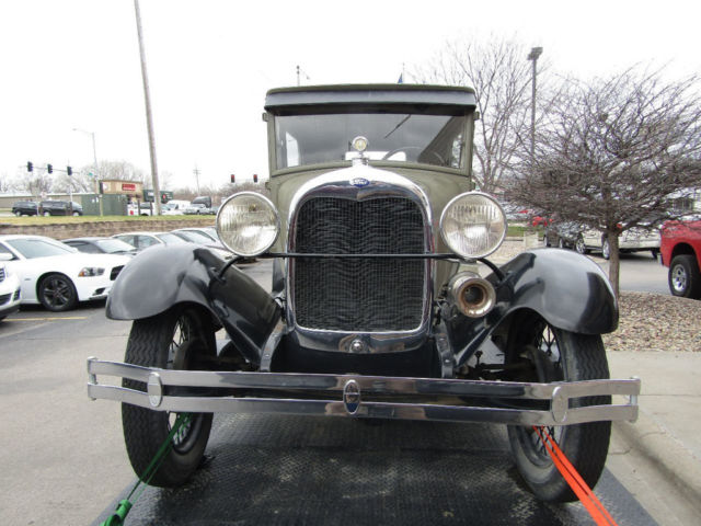 1928 Ford Model A Tudor - photo 7