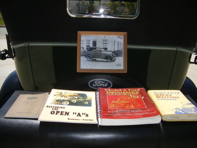 1928 Ford Model A Green - photo 10