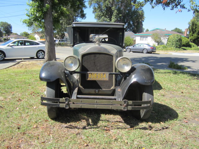 1928 Packard 4 Door Sedan - photo 2