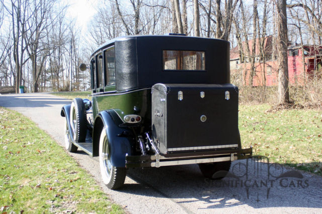 1928 Packard Deluxe Eight 4-43 Formal Sedan - photo 4