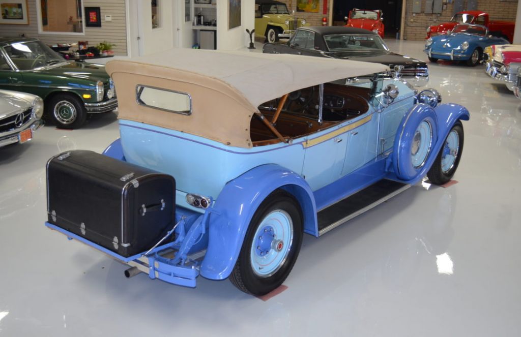 1928 Packard Custom Eight, Model 443 -- - photo 9