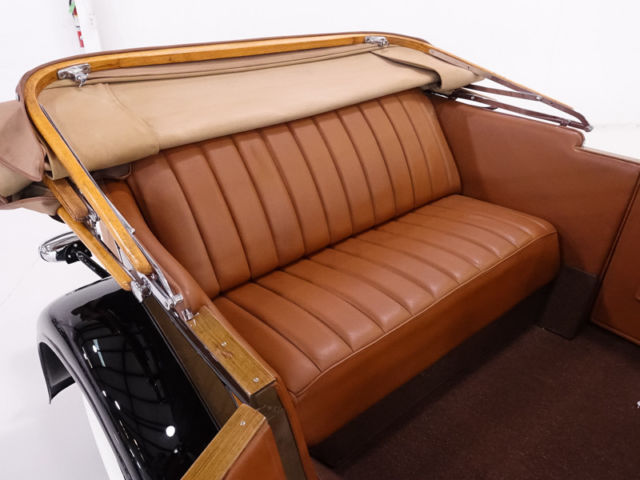 1928 Packard Custom Eight Model 443 Phaeton - photo 10