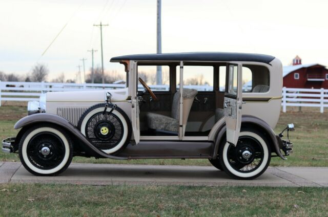1928 Studebaker Special Studebaker Royal - photo 2