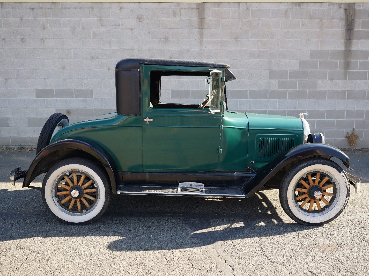 1928 Willys Whippet Model 96 Parade Ready Classic Coupe Older Stock Restoration - photo 5