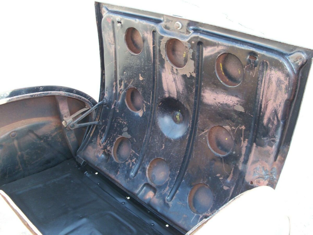 1928 Ford Model A - photo 8