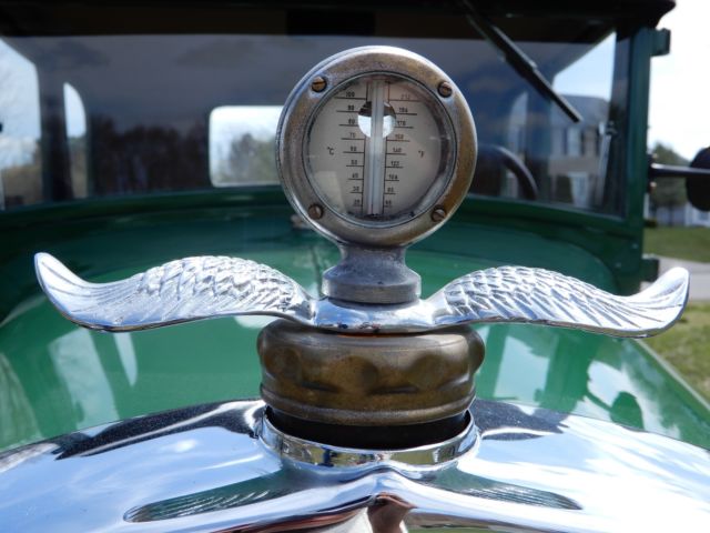 1930 Ford Model A - photo 4