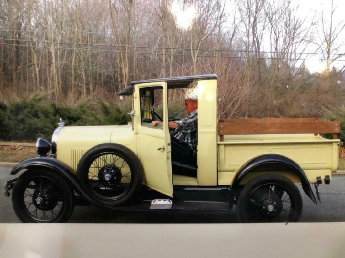 1929 Ford Model A 1929 and a 1930 - photo 8