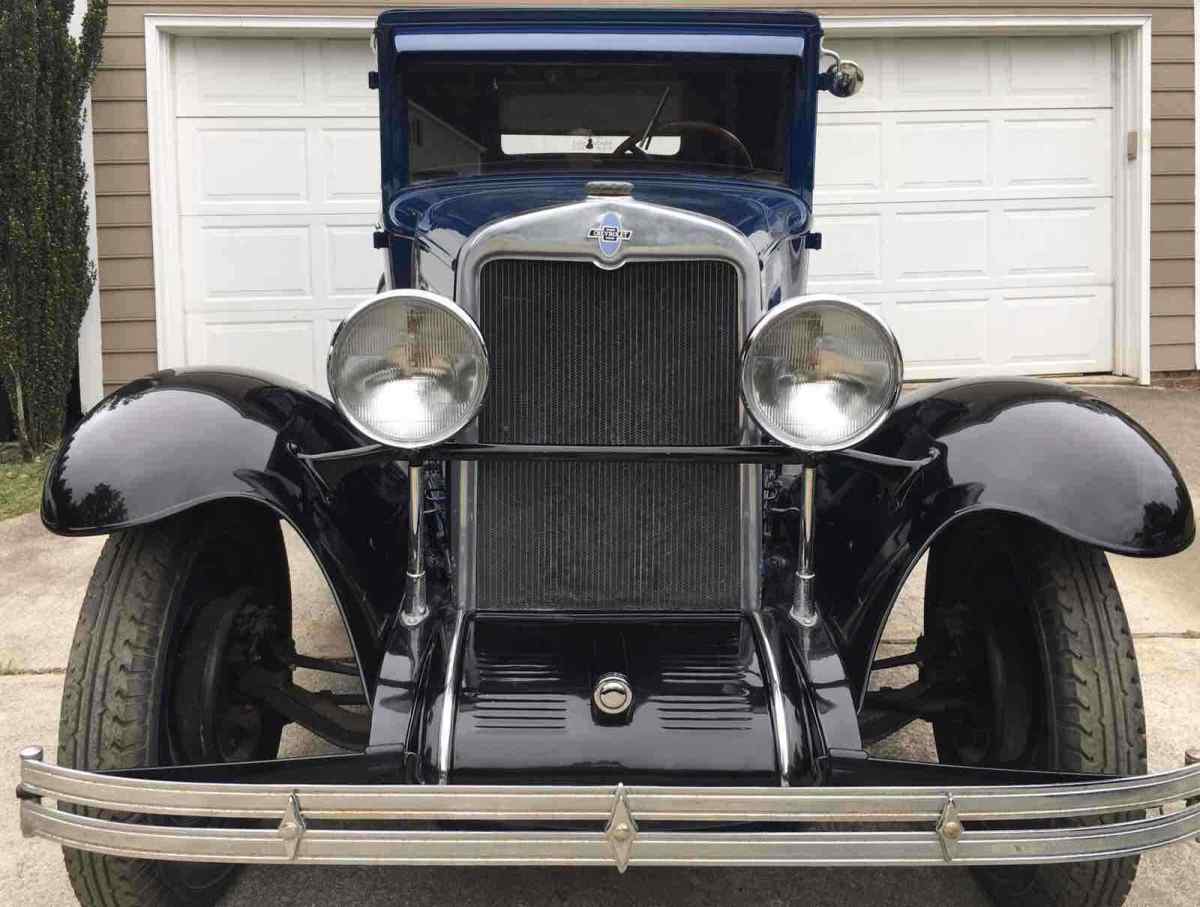 1929 Chevrolet Coupe - photo 2