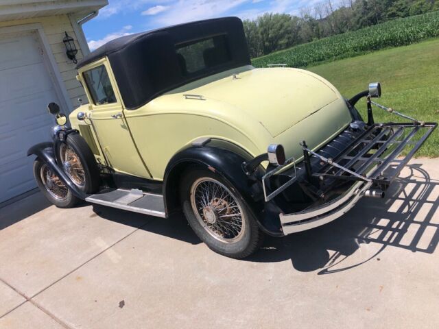 1929 Chrysler graham Paige Coupe Yellow RWD Manual coupe rumble seat 1929 Chrysler graham Paige coupe rumble seat