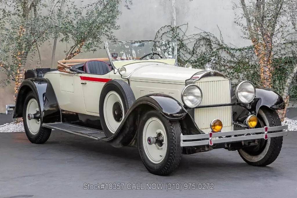 1929 Packard 640 Custom Eight Roadster