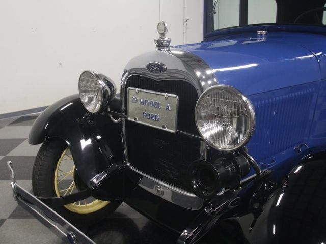 1929 Ford Model A 2-Door Sedan - photo 10