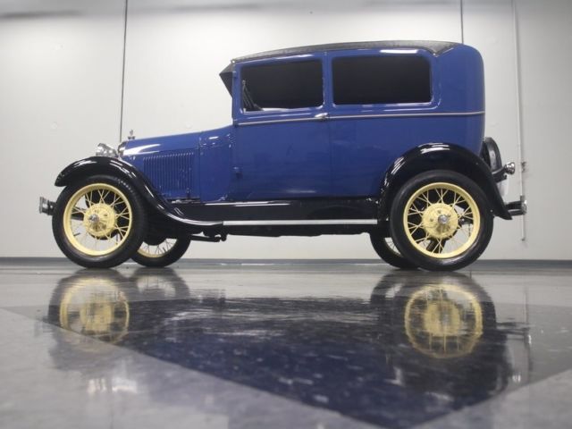 1929 Ford Model A 2-Door Sedan - photo 12
