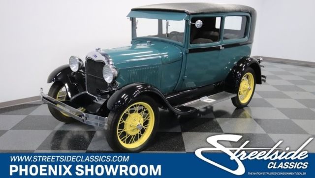 1929 Ford Model A 2-Door Sedan Sedan 201 CID (3.3L L-Head I4) 3 Speed Manual Cla 1929 Ford Model A 2-Door Sedan