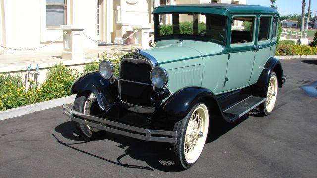 1929 Ford Model A Briggs Body Base, 4 Door Sedan - photo 5