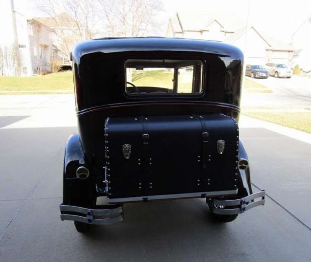1929 Ford Model A 4 Door Sedan - photo 2