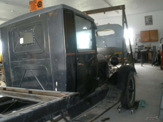 1929 Ford Model A - photo 2