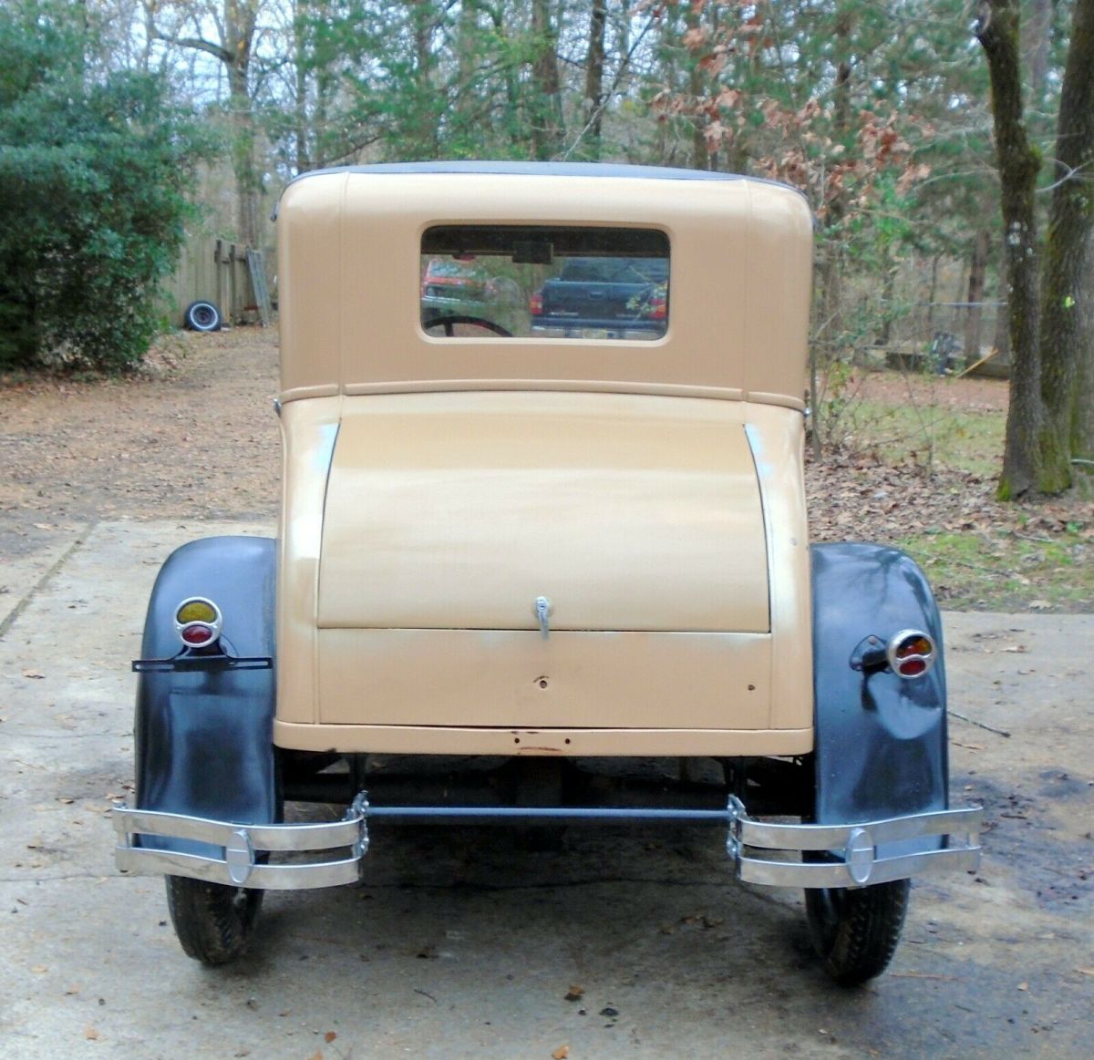 1929 Ford Model A business coupe - photo 6
