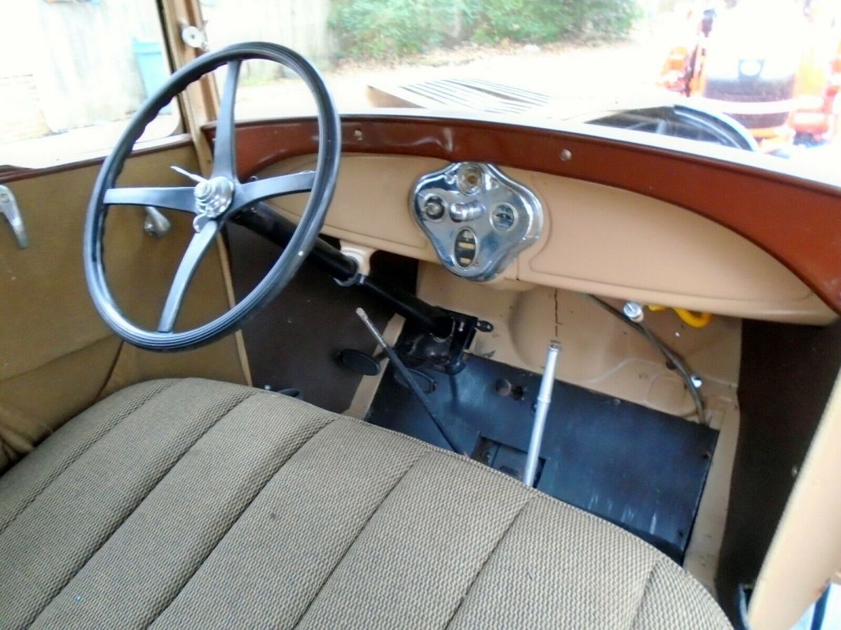 1929 Ford Model A business coupe - photo 9