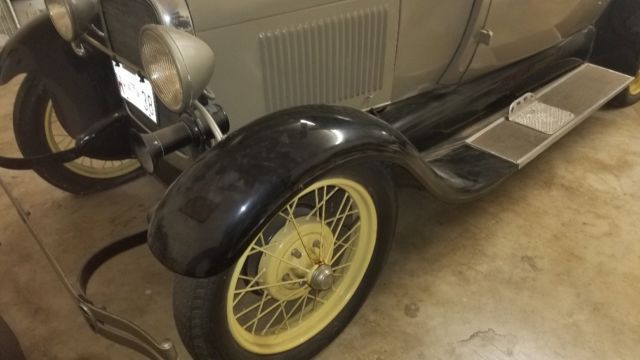 1929 Ford Model A Business coupe - photo 3
