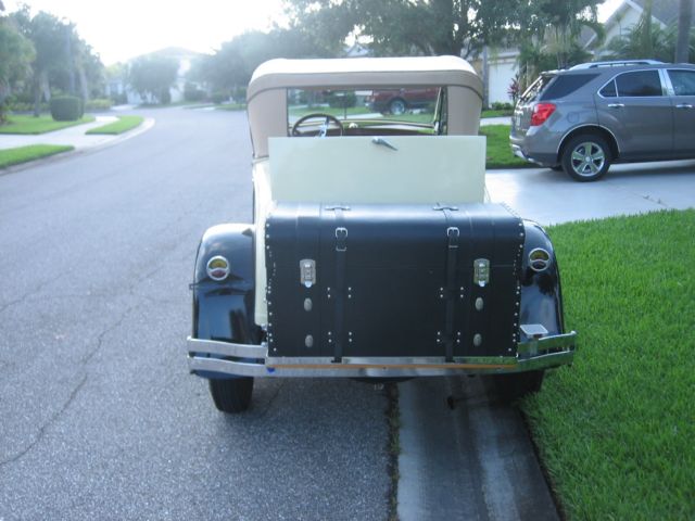 1929 Ford Model A Roadster - photo 4