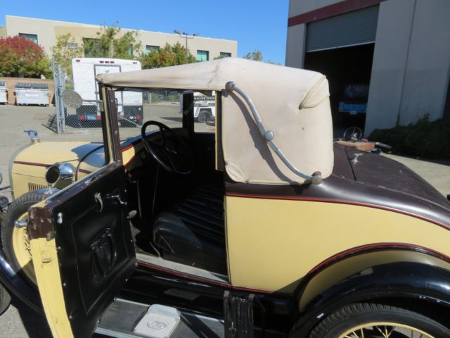 1929 Ford Model A Cabriolet Convertible - photo 2