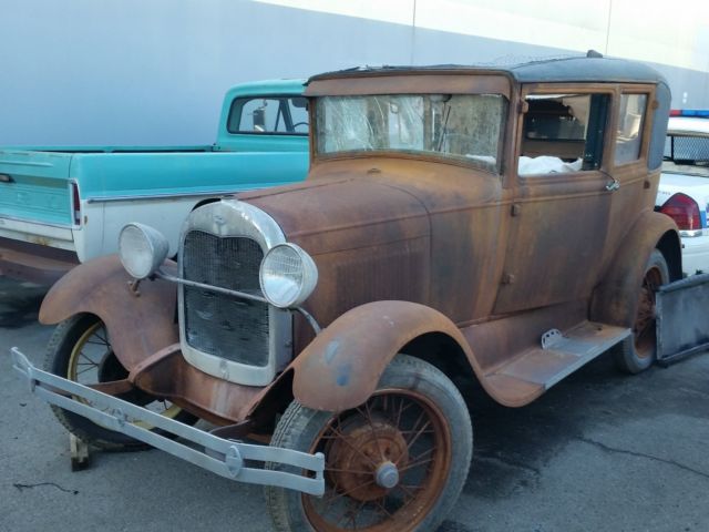 1929 Ford Model A 4 door briggs blindback - photo 11
