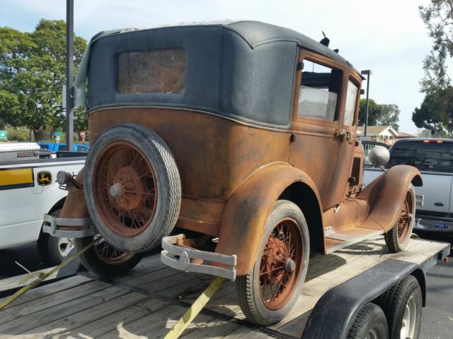 1929 Ford Model A 4 door briggs blindback - photo 6