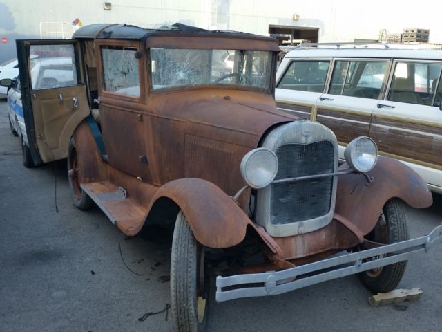 1929 Ford Model A 4 door briggs blindback - photo 8