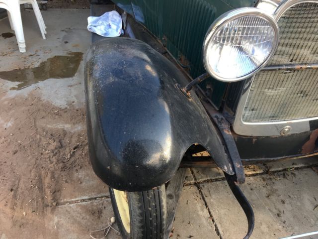 1929 Ford Model A 4 door briggs blindback - photo 4