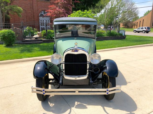 1929 Ford Model A - photo 2