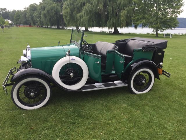 1929 Ford Model A Gold - photo 2
