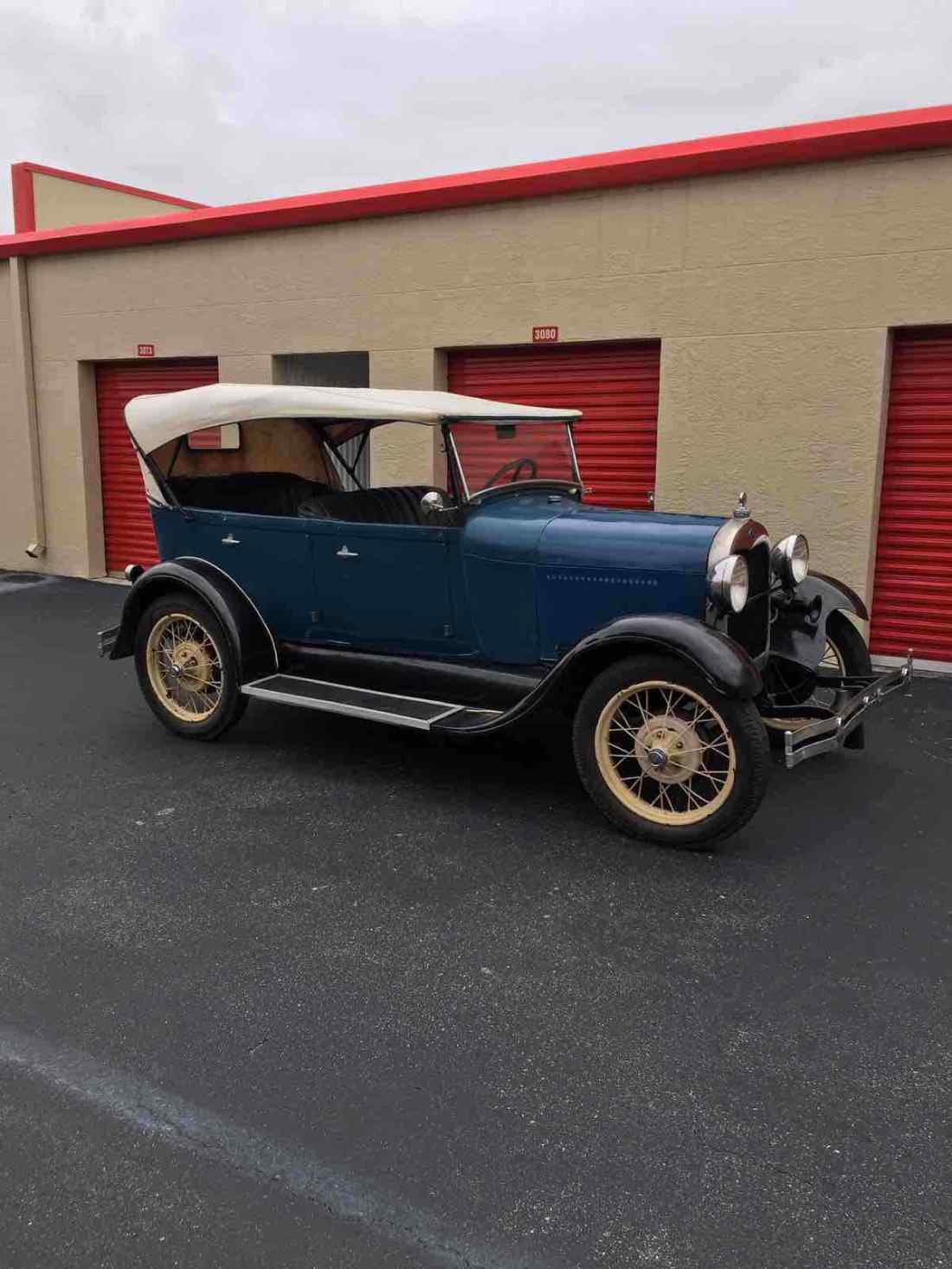 1929 Ford Model A Phaeton Blue-White -black - photo 2