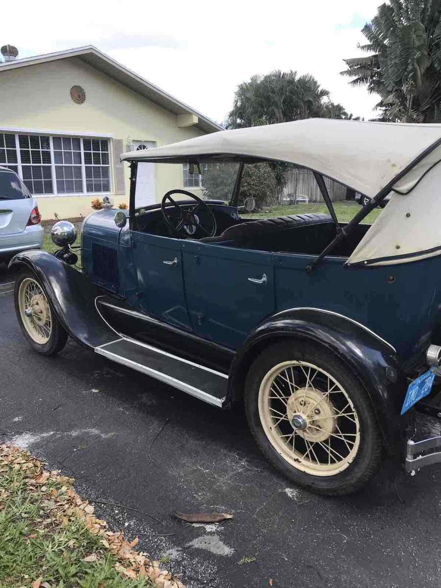 1929 Ford Model A Phaeton Blue-White -black - photo 9