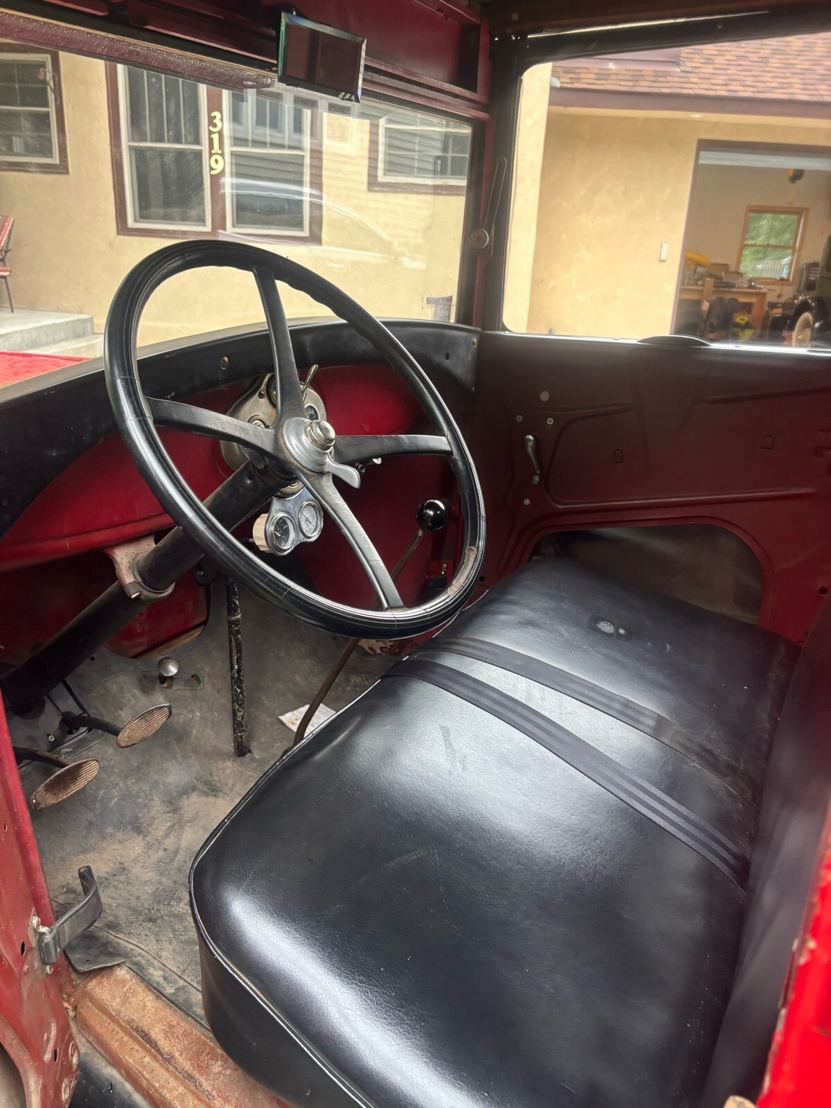 1929 Ford Model A - photo 10