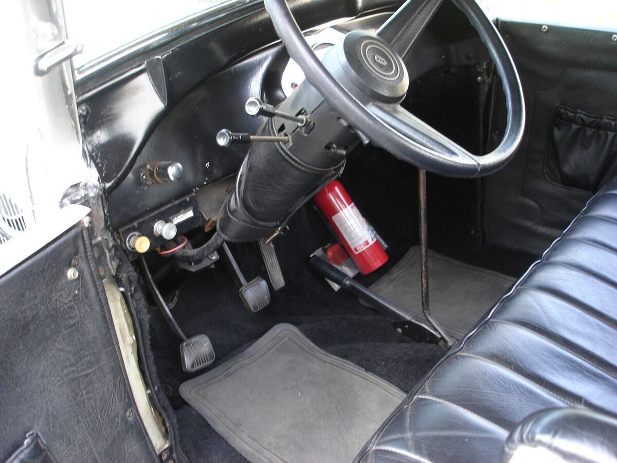 1929 Ford Model A - photo 5