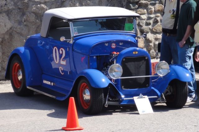 1929 Ford Model A Roadster A-V8 - photo 2