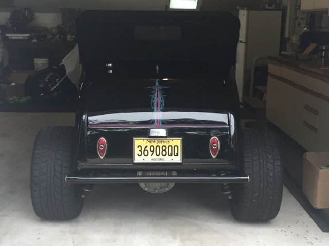 1929 Ford Model A Roadster - photo 4