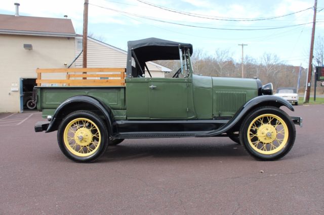 1929 Ford Model A Roadster - photo 2