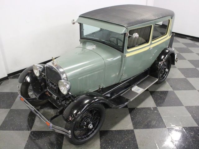 1929 Ford Model A Sedan - photo 8