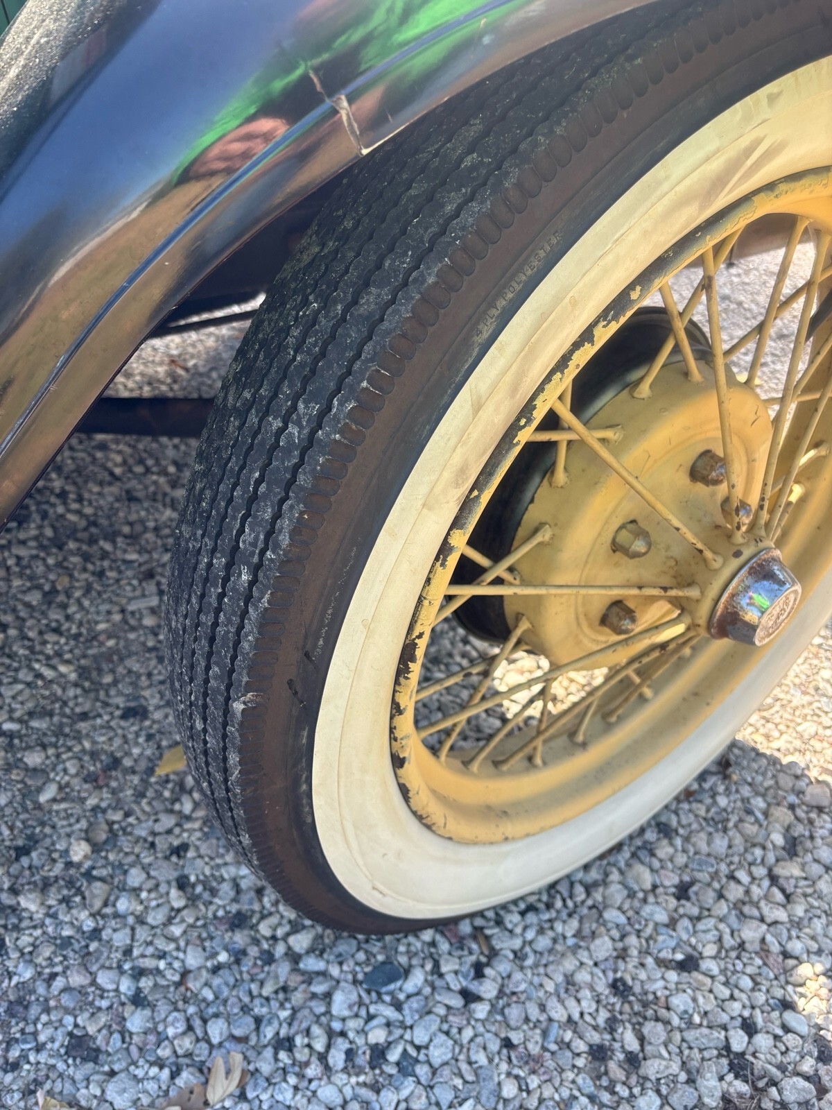 1929 Ford Model A Tudor - photo 8